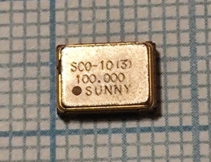 Кварцевый генератор 100 МГц - 100000 SMD07050C4 T/CM 3.3В SCO-103 SUNNY