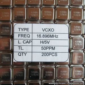 Кварцевый генератор 16896 КГц - FVO10BCH5-16.896M DIL-8 (HALF) 5B CMOS FT