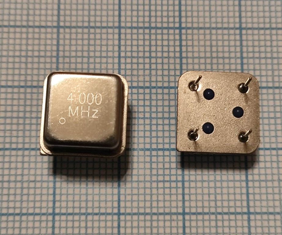 Кварцевый генератор 4 МГц - 4000 HALF T/CM 3,3В FXO-H FT