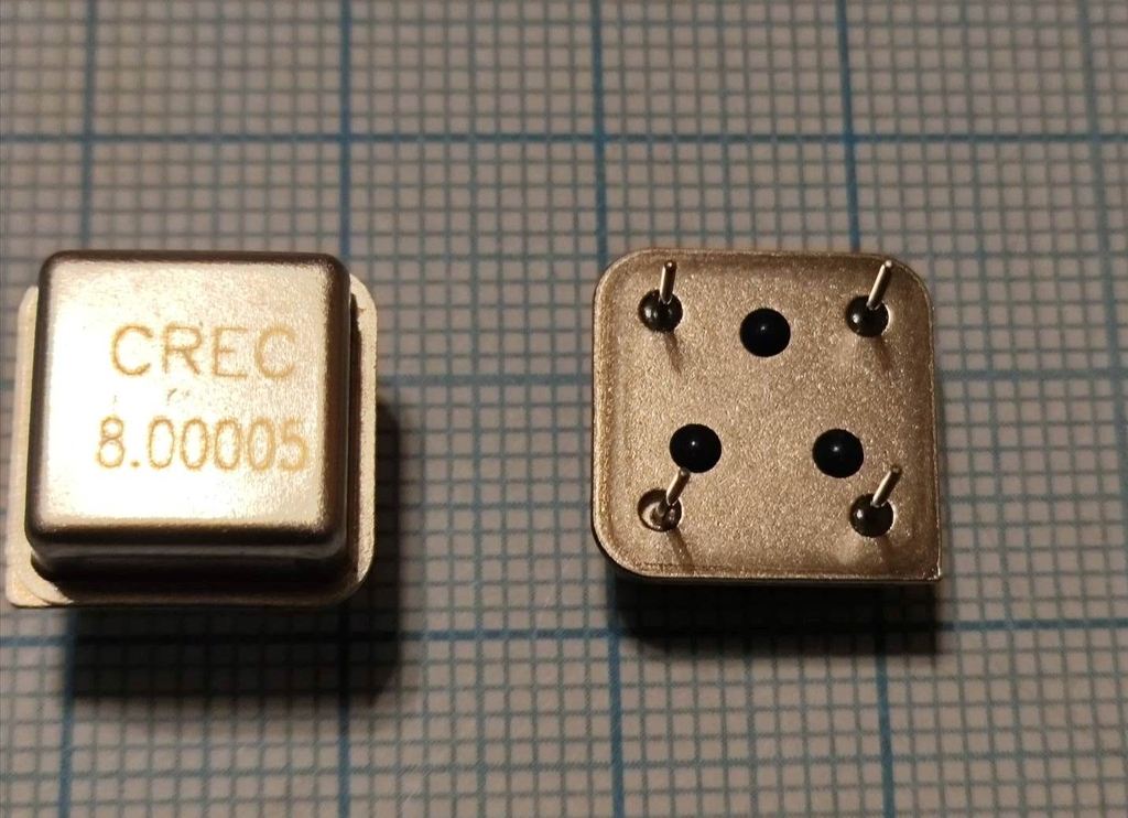Кварцевый генератор 8 МГц - 8000 HALF T/CM 5В CH[CREC] CREC