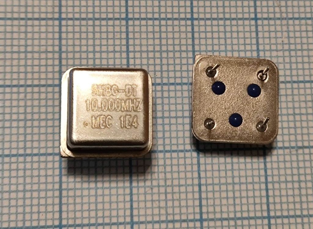 Кварцевый генератор 10 МГц - 10000 HALF T/CM 3,3В 3H8G-DT MEC