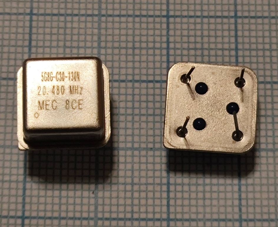 Кварцевый генератор 20480 КГц - 5G8G-C130N-20.480M DIL-8 (HALF) 5B TTL/CMOS МЕС