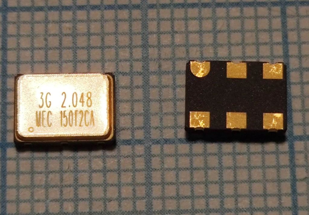 Кварцевый генератор 2.048 МГц - 2048М VCXO SMD07050C6 T/CM 3,3В 3GV576A-150N
