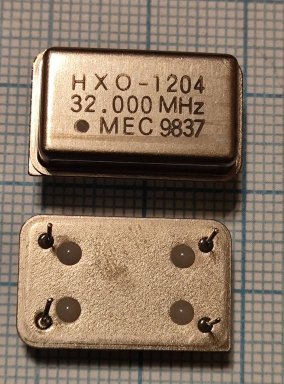 Кварцевый генератор 32 МГц - 32000 FULL CM 5В HXO-1204 MEC
