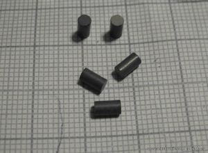 Ультразвуковой пьезоэлемент из пьезокерамики 2,5x5мм цилиндр