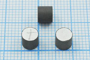 Ультразвуковой пьезоэлемент из пьезокерамики d5x4,4мм цилиндр ЦТС-19