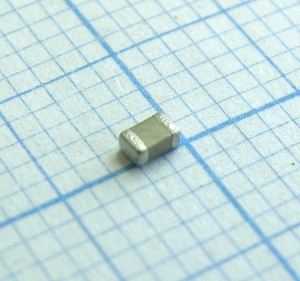 Чип-конденсатор CC0805JRNPO9BN330 33пФ NP0 50В 5% 0805