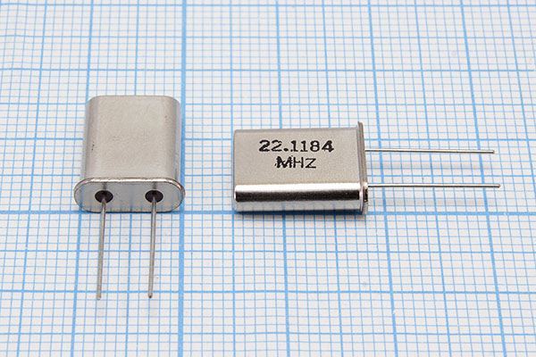 Кварцевый резонатор 22,1184 МГц - 22118,4 HC49U S 15 1Г (22.1184MHz)