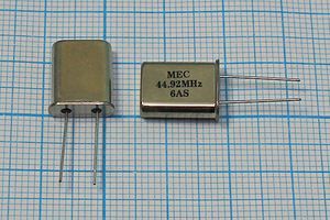 Кварцевый резонатор 44,92 МГц - 44920 HC49U 20 30 HC49U[MEC] 3Г (MEC 6AS)