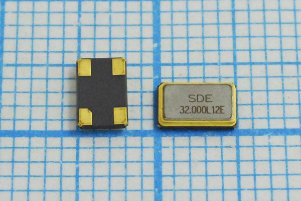 Кварцевый резонатор 32 МГц - 32000 SMD05032C4 12 10 30/-40~85C SMD0503(4P) 1