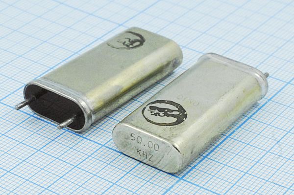 Кварцевый резонатор 0,05 МГц - 50 HC13U RS-5701 1Г (RS-5701) (50.00 KHZ)