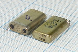 Кварцевый резонатор 0,252 МГц - 252 HC13U БА1 1Г высокие(19x30)