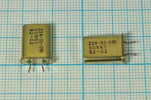 Кварцевый резонатор 4 МГц - 4000 HC49U-LWF S SA[SUNNY] 1Г 4мм (SUNNY)