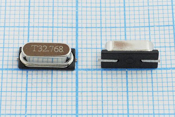 Кварцевый резонатор 32,768 МГц - 32768 SMD49S4 16 30 50/0~60C SMH4,2 1Г (T)