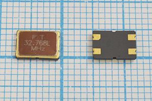 Кварцевый резонатор 32,768 МГц - 32768 SMD07050C4 16 30 50/0~70C SM7S 1Г (FT)