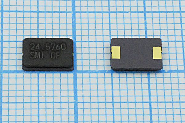 Кварцевый резонатор 24,576 МГц - 24576 SMD07050C2 16 30 94SMX[D] 1Г (24.576 SMI)