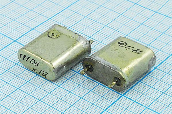 Кварцевый резонатор 11,106 МГц - 11106 БВ 1Г (11106КГЦ)
