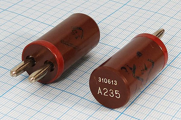 Кварцевый резонатор 6,6375 МГц - 6637,5 П1 1Г (А235)