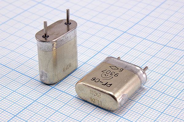 Кварцевый резонатор 1,152 МГц - 1152 HC6U /-10~60C РГ06БА-6АП 1Г