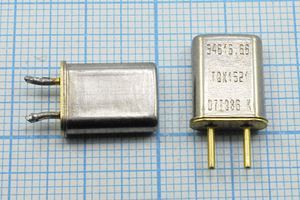 Кварцевый резонатор 54,61666 МГц - 54616,66 HC50U (TQX1521) Кварцевый резонатор 54,61666 МГц - 54616,66 HC50U (TQX1521)