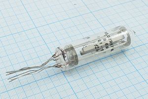 Кварцевый резонатор 0,010029 МГц - 10,029 СФ С1-1 1Г 19x72 Кварцевый резонатор 0,010029 МГц - 10,029 СФ С1-1 1Г 19x72