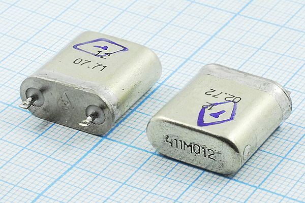 Кварцевый резонатор 9,196 МГц - 9196 БВ РГ07БВ 1Г (411М012)