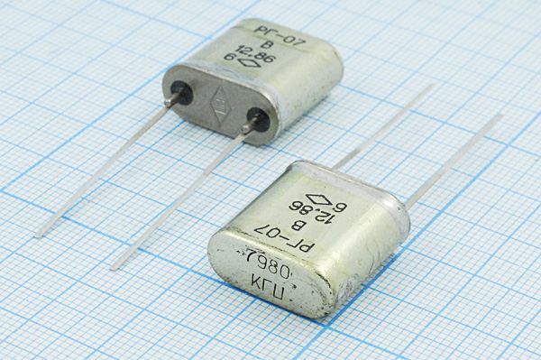 Кварцевый резонатор 7,98 МГц - 7980 HC33U 15 50/-60~85C РГ07ББ-14ЕТ 1Г