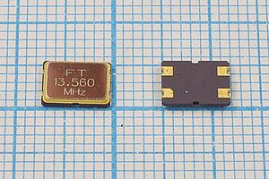 Кварцевый резонатор 13,56 МГц - 13560 SMD07050C4 20 10 50/-40~85C SM7S 1Г (FT)