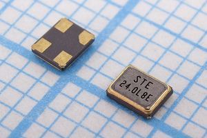 Кварцевый резонатор 24 МГц - 24000 SMD02520C4 8 10 15/-40~85C S2520 1Г