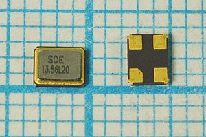 Кварцевый резонатор 13,56 МГц - 13560 SMD03225C4 20 10 30/-40~85C SMD0302 1Г