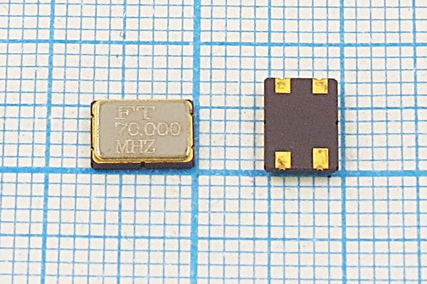 Кварцевый резонатор 11,059 МГц - 11059 SMD07050C4 27 1Г (70000FT)