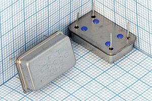 Кварцевый генератор 14 МГц - 14000 FULL T/CM 3,3В FXO-F FT