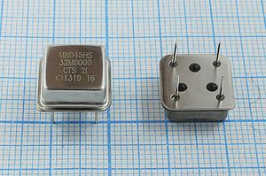 Кварцевый генератор 32 МГц - 32000 HALF T/CM 5В MXO45HS CTS Кварцевый генератор 32 МГц - 32000 HALF T/CM 5В MXO45HS CTS