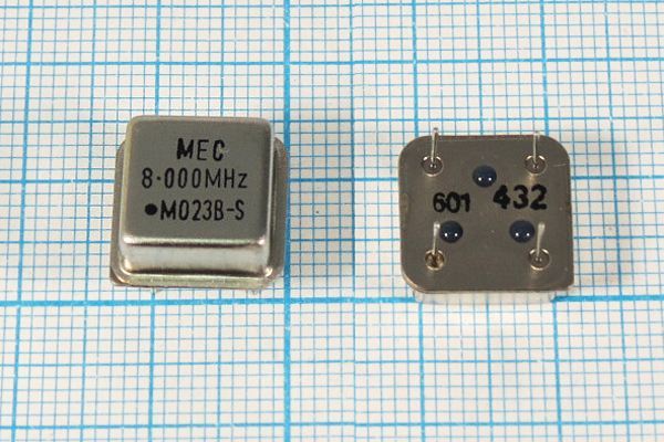 Кварцевый генератор 8 МГц - 8000 HALF T/CM 5В MO-23B-S MEC