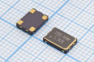 Кварцевый генератор 2,048 МГц - 2048 SMD07050C4 T/CM 3,3В SOC7050 STE Кварцевый генератор 2,048 МГц - 2048 SMD07050C4 T/CM 3,3В SOC7050 STE