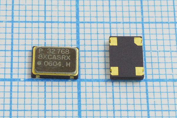 Кварцевый генератор 32,768 МГц - 32768 SMD07050C4 T/CM 3,3В OC7E32768XCASRX