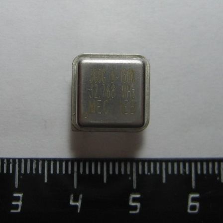Кварцевый генератор 8448 КГц - 5G8G-C130N-8,448 DIL-8 (HALF) 5v TTL/CMOS МЕС