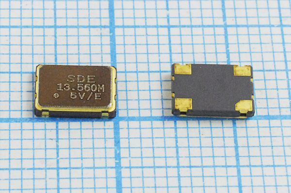 Кварцевый генератор 13,56 МГц - 13560 SMD07050C4 T/CM 5В SOC7 SDE