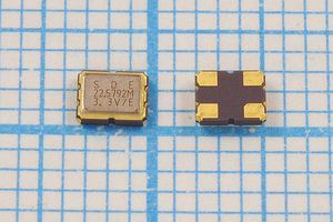 Кварцевый генератор 22,5792 МГц - 22579,2 SMD03225C4 T/CM 3,3В SOC3 SDE Кварцевый генератор 22,5792 МГц - 22579,2 SMD03225C4 T/CM 3,3В SOC3 SDE