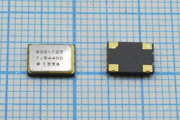 Кварцевый генератор 1,544 МГц - 1544 SMD07050C4 T/CM 3,3В SCO-103 SUNNY