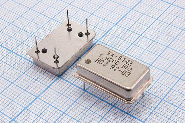 Кварцевый генератор 1,92 МГц - 1920 FULL TTL 5В VX-8142 HCJ