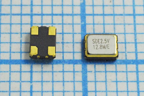 Кварцевый генератор 12,8 МГц - 12800 SMD03225C4 T/CM 2,5В SOC3 SDE