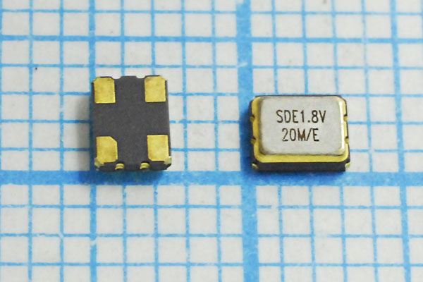 Кварцевый генератор 20 МГц - 20000 SMD03225C4 CM 1,8В SOC3 SDE