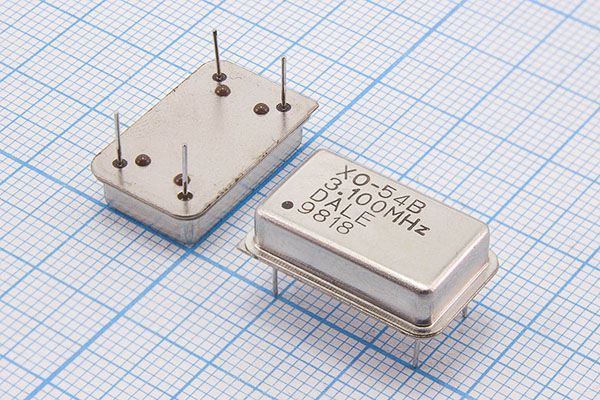 Кварцевый генератор 3,1 МГц - 3100 FULL T/CM 5В XO-54B DALE