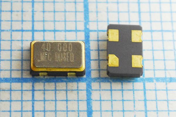 Кварцевый генератор 40 МГц - 40000 SMD05032C4 CM 3,3В 3H53-DT MEC