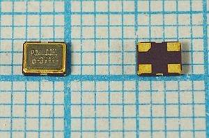 Кварцевый генератор 24 МГц - 24000 SMD03225C4 CM CSC6R240000BEVRS00