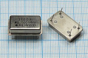 Кварцевый генератор 40 МГц - 40000 FULL T/CM 5В 7100A REIN