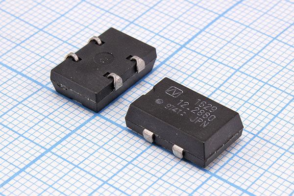 Кварцевый генератор 12,288 МГц - 12288 SMD14098P4 T/CM 5В 1629B NDK