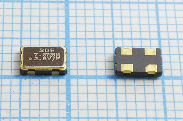 Кварцевый генератор 7,3728 МГц - 7372,8 SMD05032C4 T/CM 2,5В SOC5 SDE