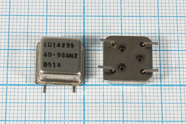 Кварцевый генератор 40,96 МГц - 40960 HALF-SMD CM 5В EQZ
